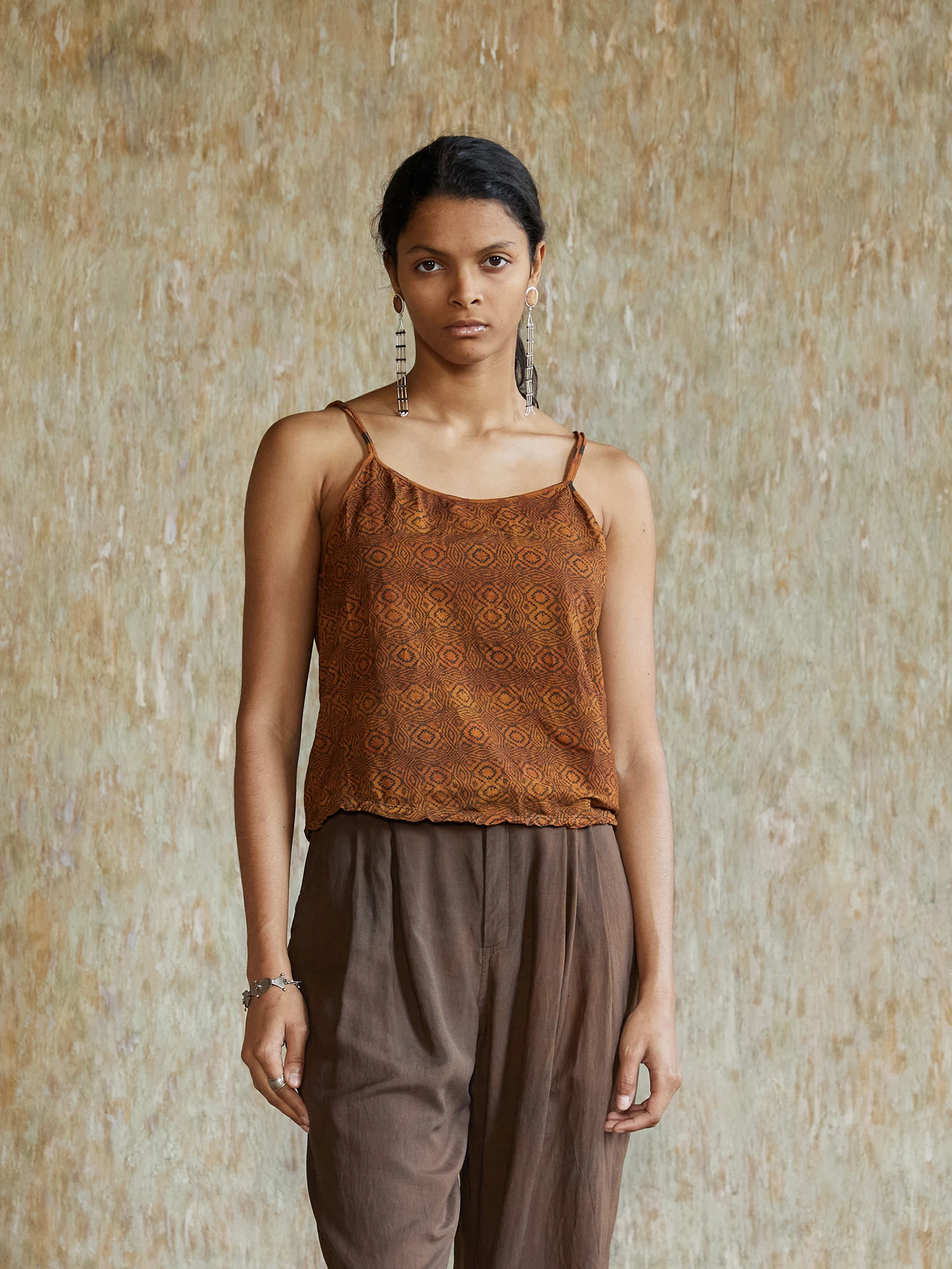 Оригинальный вязаный топ с принтом, уникальный, лёгкий, простой, повседневный женский жилет, летняя мода, смесь шерсти, повседневная одежда
Оригинальный вязаный топ с принтом, уникальный, лёгкий, простой, повседневный женский жилет, летняя мода, смесь шерсти, повседневная одежда