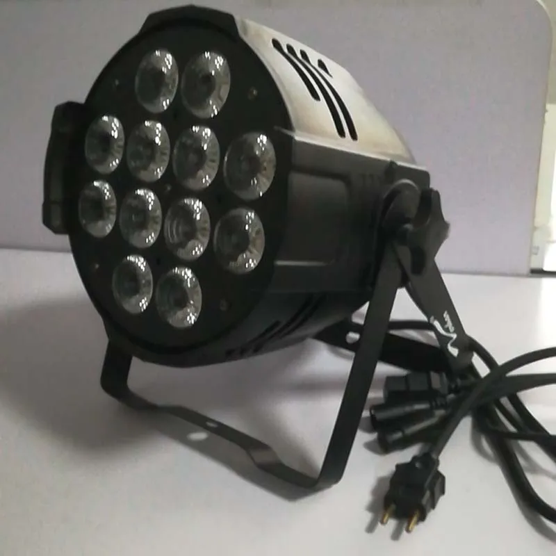 2019 whole sale 12X12W RGBWA Indoor Led Par Light 32Bit for party barn doors led par lighting
2019 whole sale 12X12W RGBWA Indoor Led Par Light 32Bit for party barn doors led par lighting