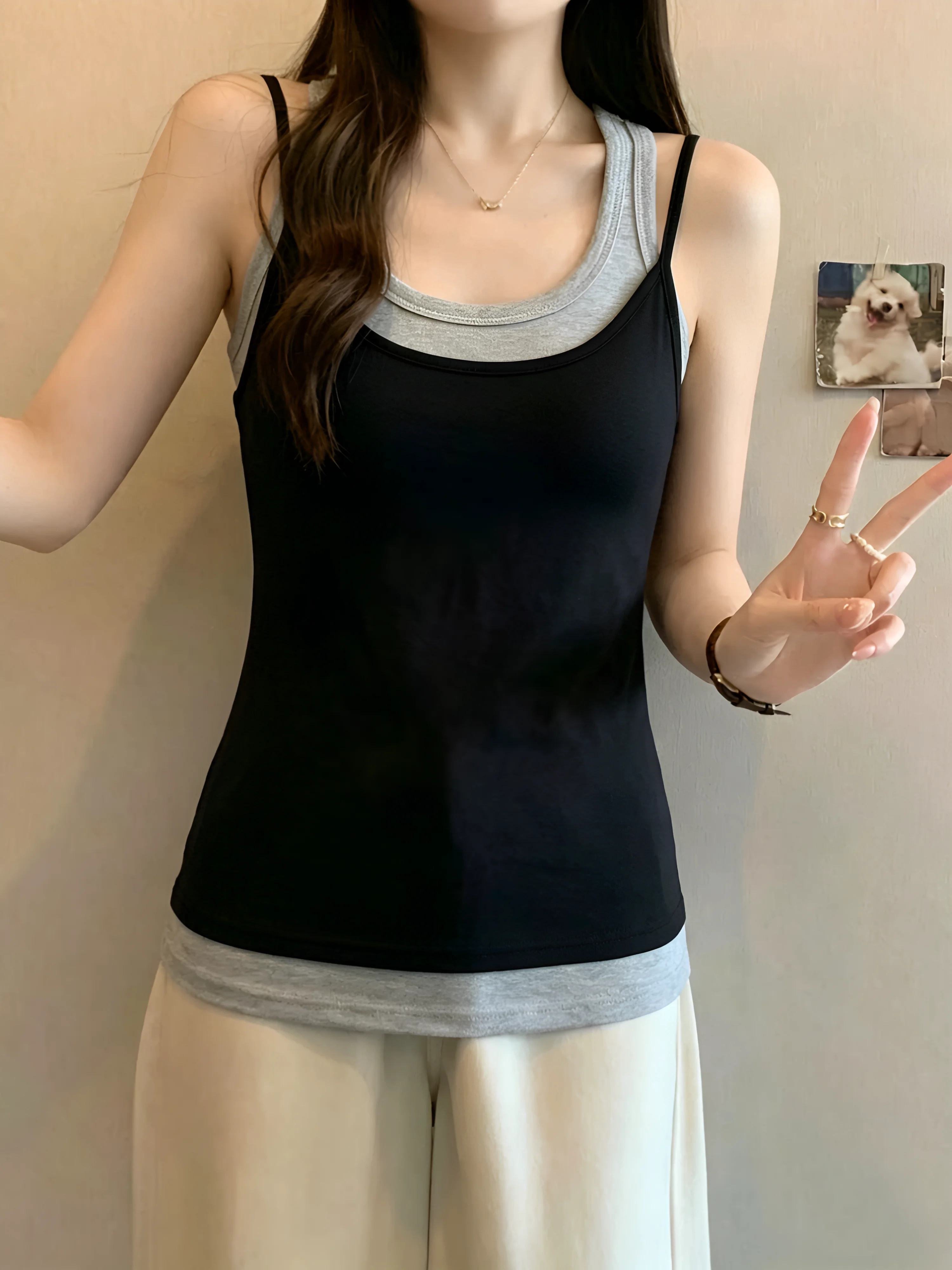 Women's Slim Fit Tank Top 95 Cotton Summer New Style Inner Wear Outer Wear Casual Simple Design Comfortable Breathable Fabric
Women's Slim Fit Tank Top 95 Cotton Summer New Style Inner Wear Outer Wear Casual Simple Design Comfortable Breathable Fabric