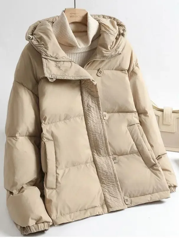 Winter New White Duck Down Jacket for Women's 2024 Korean Fashion Short Hooded Thick Warm Parka Solid Casual Bread F304
Winter New White Duck Down Jacket for Women's 2024 Korean Fashion Short Hooded Thick Warm Parka Solid Casual Bread F304
