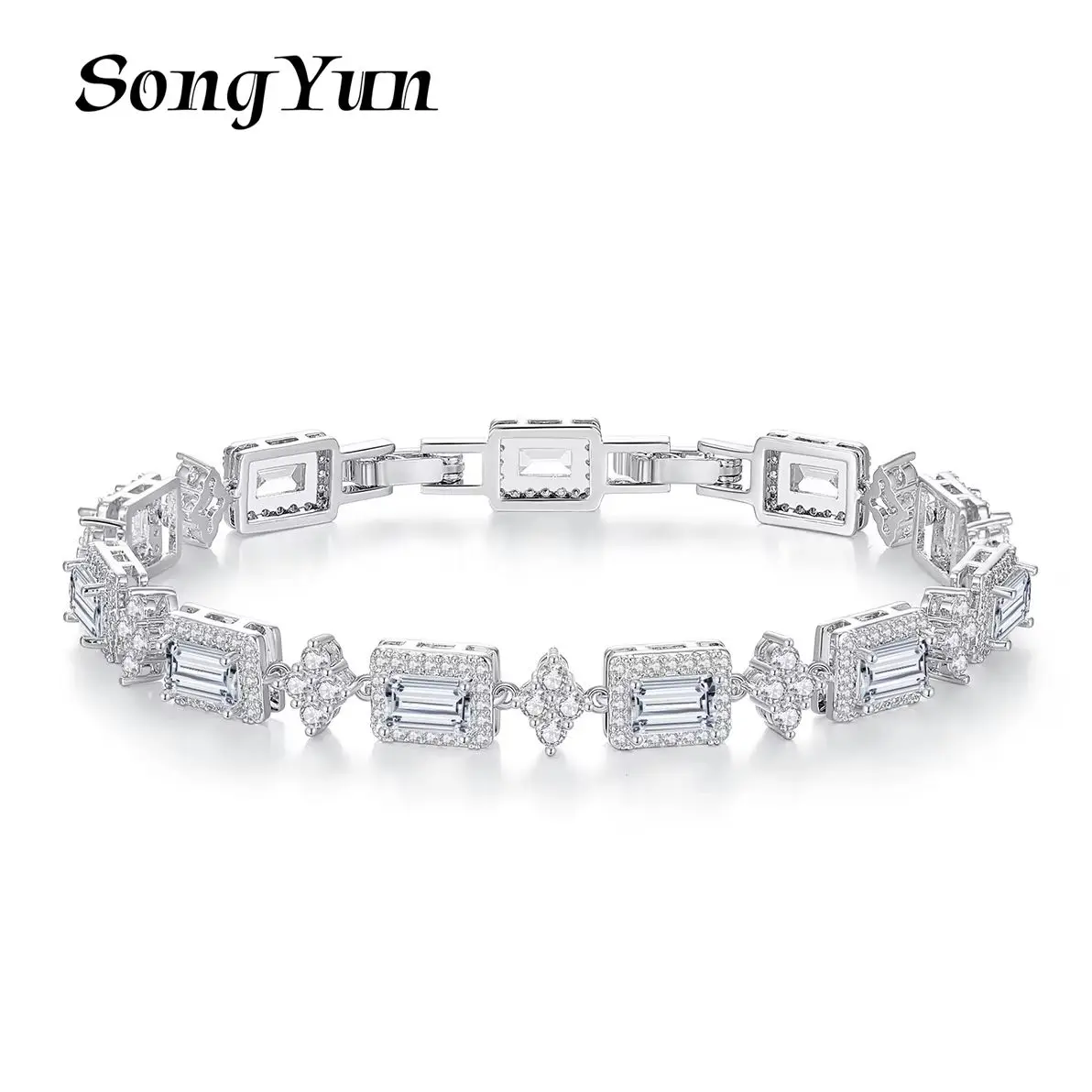 SYYG Jewelry MHT Quality Brass Bracelet Charm Cuff CZ 7A Zircon Engagement Party Minimalist Style Women Bracelets Jewelry
SYYG Jewelry MHT Quality Brass Bracelet Charm Cuff CZ 7A Zircon Engagement Party Minimalist Style Women Bracelets Jewelry
