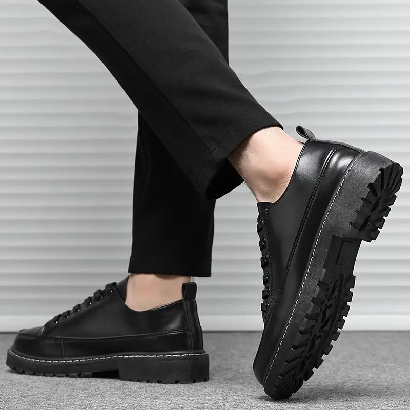 Лоферы на толстой подошве на платформе, мужская повседневная обувь с круглым носком, элегантная обувь, летняя распродажа, мужская обувь из искусственной кожи в социальном стиле 
Лоферы на толстой подошве на платформе, мужская повседневная обувь с круглым носком, элегантная обувь, летняя распродажа, мужская обувь из искусственной кожи в социальном стиле