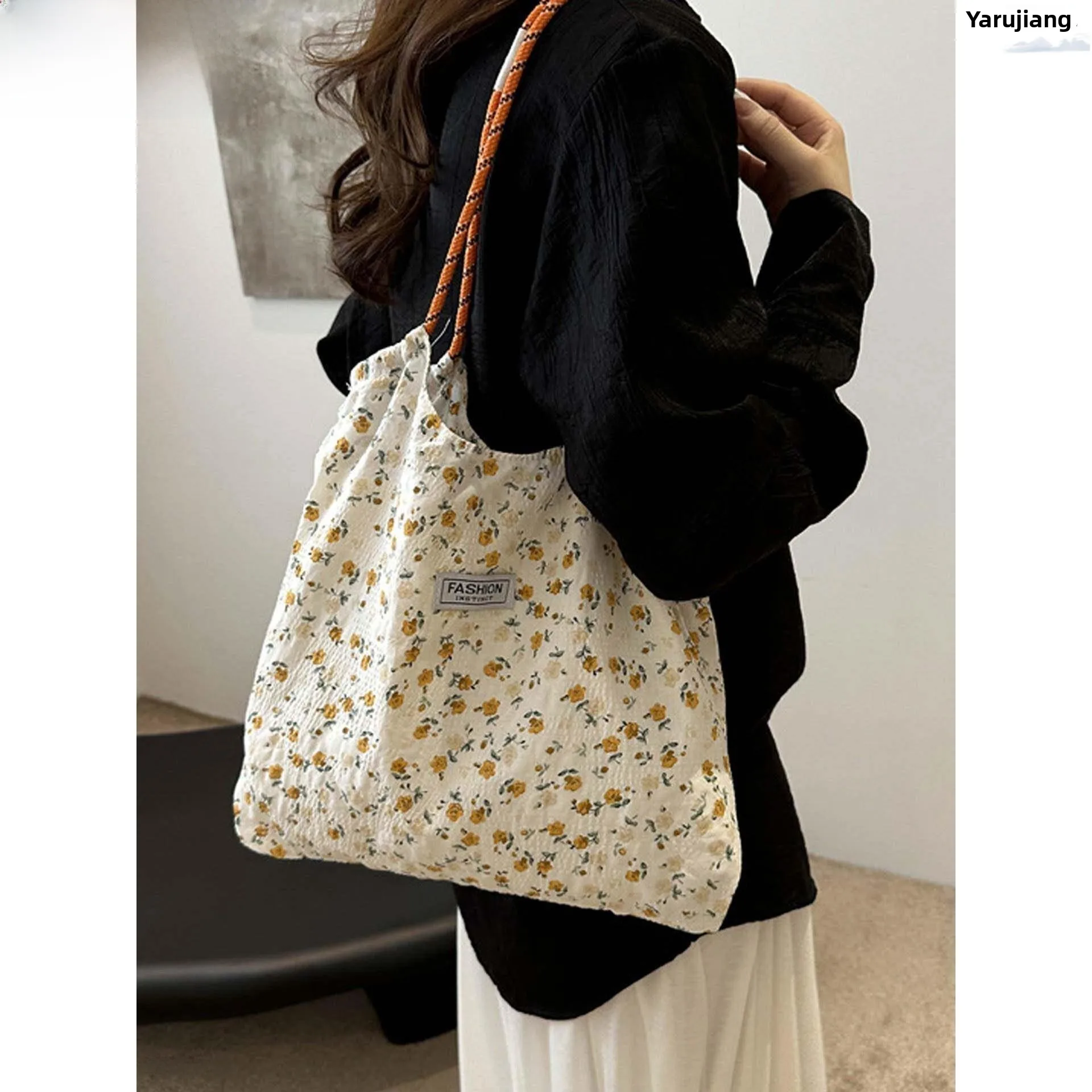 Floral Canvas Tote Bag Women's 2025 New Style Large Capacity Single Shoulder Bag for Class Casual Simple Style Hobo Bag
Floral Canvas Tote Bag Women's 2025 New Style Large Capacity Single Shoulder Bag for Class Casual Simple Style Hobo Bag