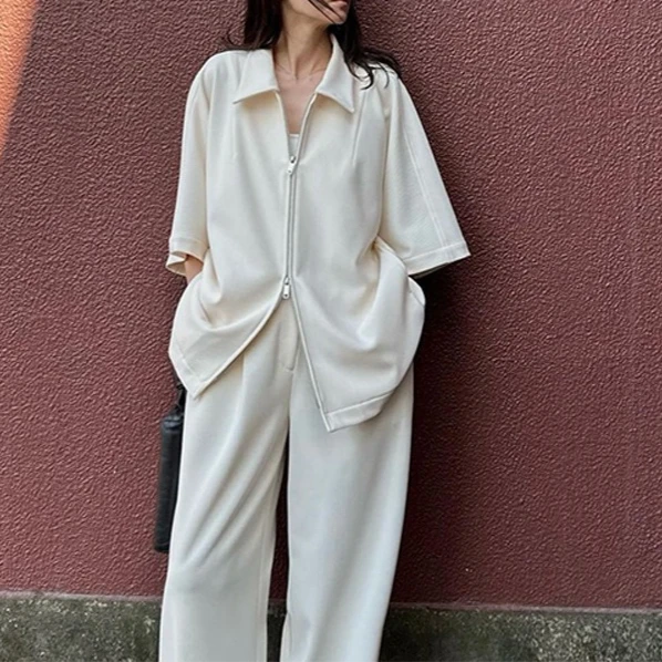 Gagarich 2025 Spring Summer Casual Versatile Simple Loose Short Sleeved Square Neck Shirt Short Sleeved Shirts Women 
Gagarich 2025 Spring Summer Casual Versatile Simple Loose Short Sleeved Square Neck Shirt Short Sleeved Shirts Women