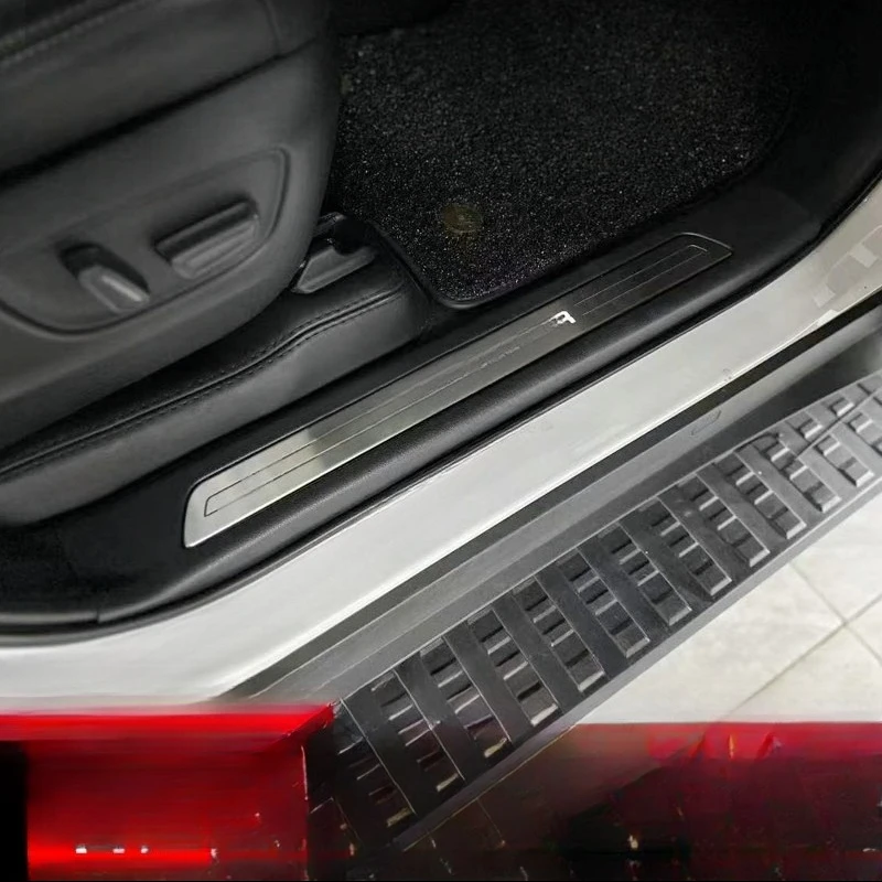 LED original with light buckle welcome pedal modification
LED original with light buckle welcome pedal modification