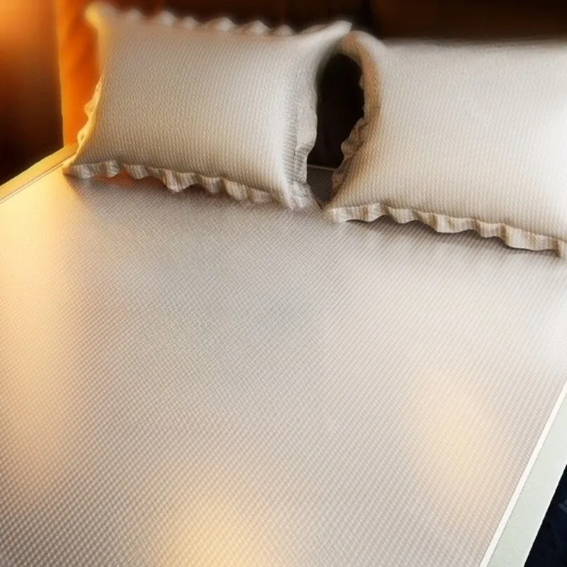 Antibacterial ice silk mat, machine washable naked sleeping air conditioner mat, student folding soft
Antibacterial ice silk mat, machine washable naked sleeping air conditioner mat, student folding soft