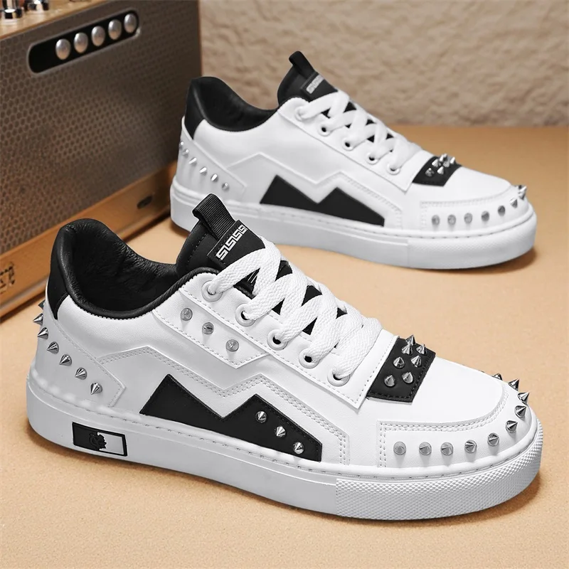 Punk Rivet Men's Skateboarding Shoes Street Hip Hop Shoes for Men Comfort Low White Sneakers Man Designer Shoes zapatos hombre 
Punk Rivet Men's Skateboarding Shoes Street Hip Hop Shoes for Men Comfort Low White Sneakers Man Designer Shoes zapatos hombre