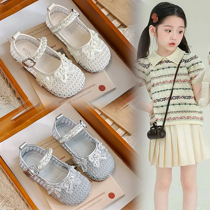 Girls Princess Sandals Mesh Breathable Kids Casual Shoes Soft Bottom Versatile 2026 Summer New Children Flat Shoes Korean Style
Girls Princess Sandals Mesh Breathable Kids Casual Shoes Soft Bottom Versatile 2026 Summer New Children Flat Shoes Korean Style