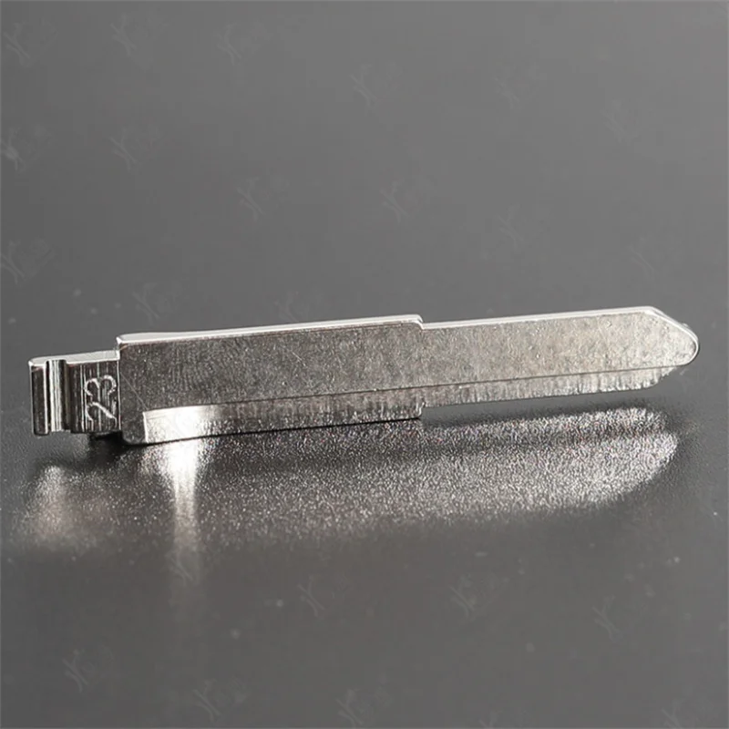 20pcs NO.23 Car key blade for Mitsubishi Delica Southeast for Suzuki Otto flip folding remote key blade 23#
20pcs NO.23 Car key blade for Mitsubishi Delica Southeast for Suzuki Otto flip folding remote key blade 23#