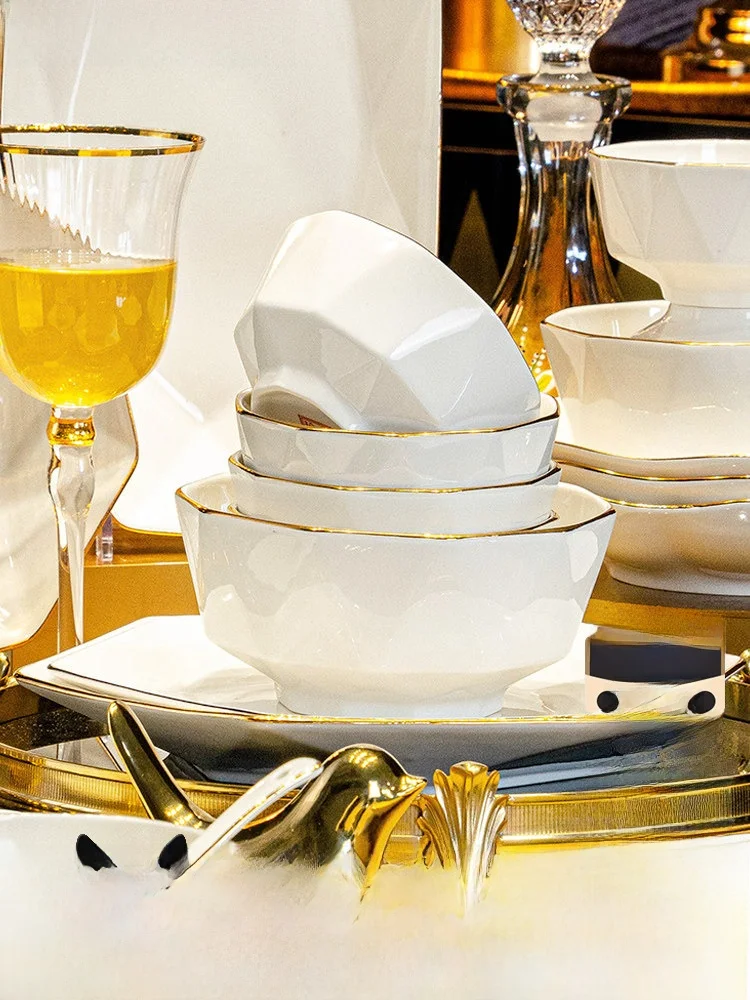 Набор посуды из белого фарфора Ele: новые суповые и лапшевые миски, тарелки, ложки для дома, 2026 год
Набор посуды из белого фарфора Ele: новые суповые и лапшевые миски, тарелки, ложки для дома, 2026 год