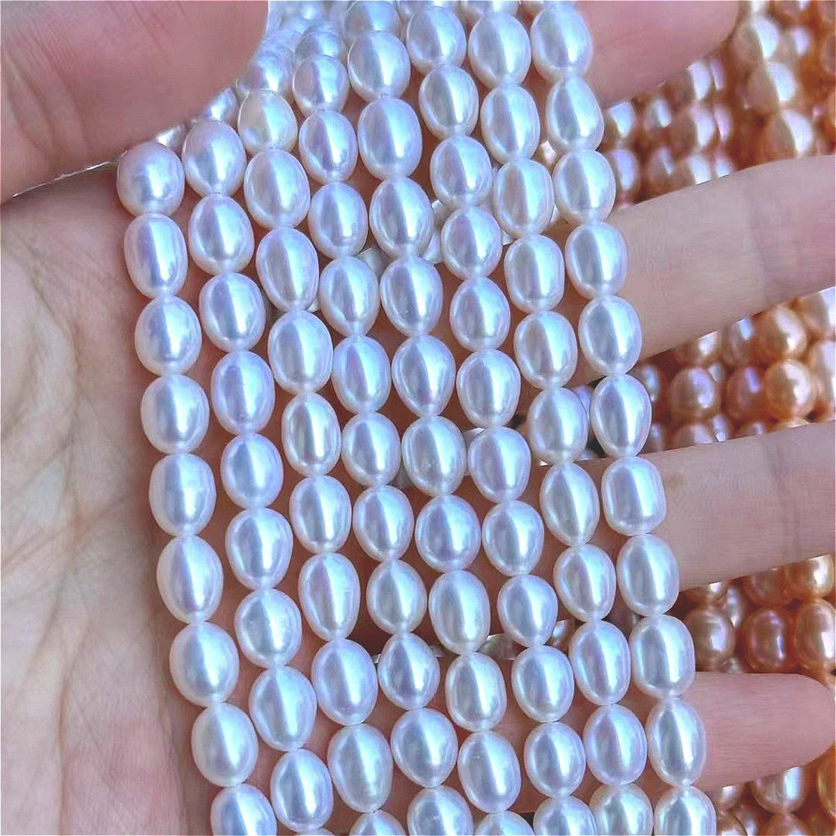 6.5-7.5mm5A Premium Quality White Purple Orange Rice Natural Freshwater Pearl Bead Jewelry MakeDIY Necklace Bracelet Accessories
6.5-7.5mm5A Premium Quality White Purple Orange Rice Natural Freshwater Pearl Bead Jewelry MakeDIY Necklace Bracelet Accessories