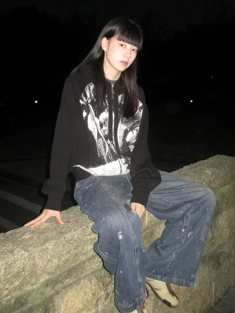 Vintage Print Hoodies with Zipper Black Long Sleeve Zip Up Sweatshirt Women Autumn Winter Gothic Punk Clothing Hip Hop
Vintage Print Hoodies with Zipper Black Long Sleeve Zip Up Sweatshirt Women Autumn Winter Gothic Punk Clothing Hip Hop