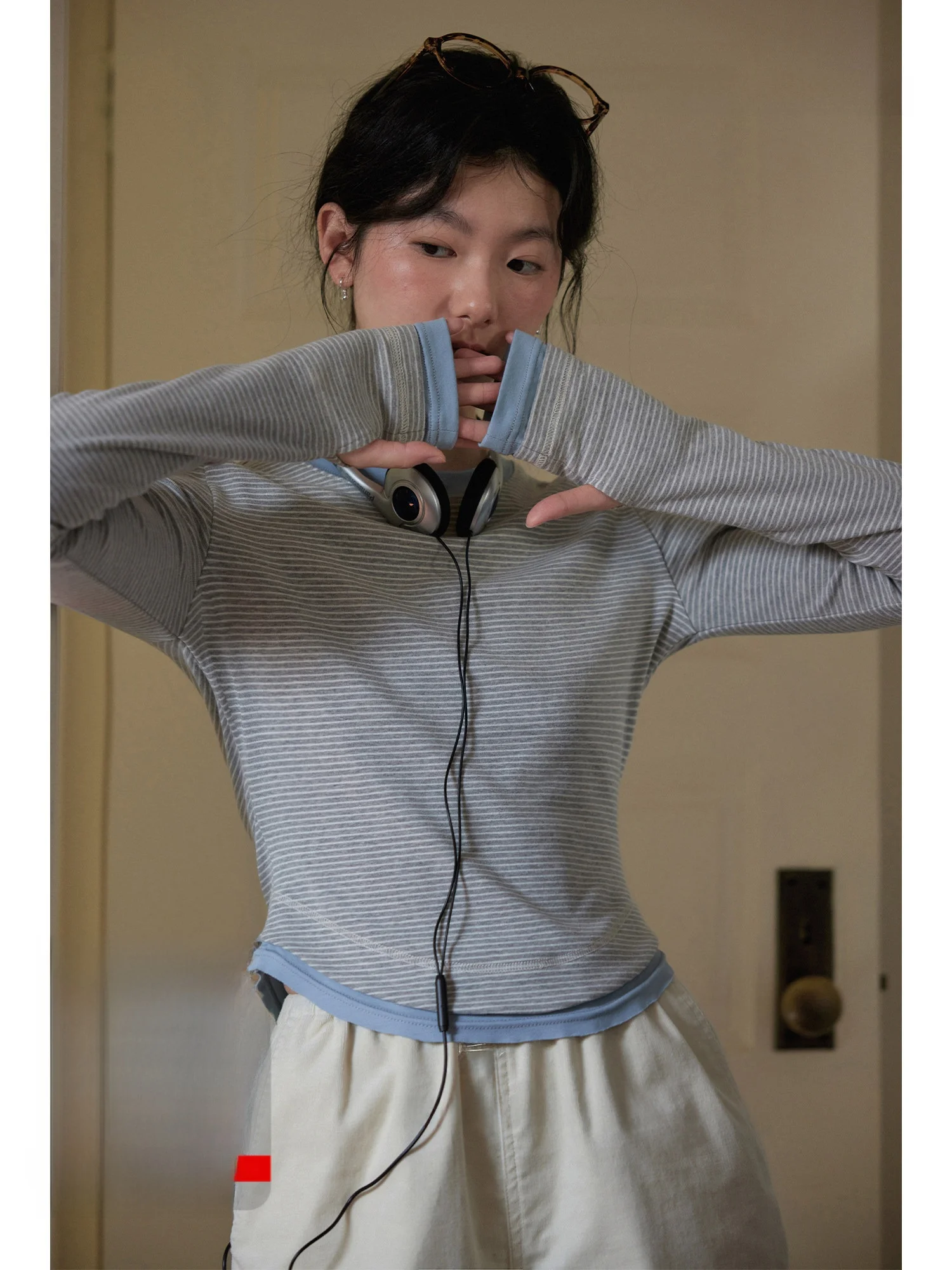 Nicepeople, вязаная круглая футболка Ne, цветная блузка на талии, топ с завязками на талии, женский топ из смеси хлопка в полоску
Nicepeople, вязаная круглая футболка Ne, цветная блузка на талии, топ с завязками на талии, женский топ из смеси хлопка в полоску