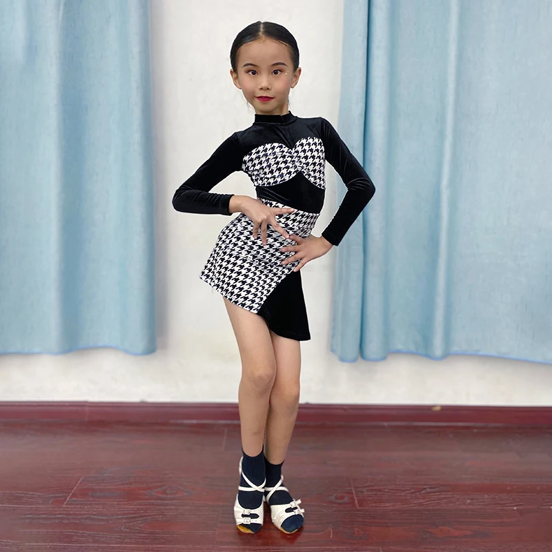 Latin Dance Apparel 2023 Autumn/Winter New High end Girls' and Children's Training Performance Dance Dress Printed Skirt
Latin Dance Apparel 2023 Autumn/Winter New High end Girls' and Children's Training Performance Dance Dress Printed Skirt