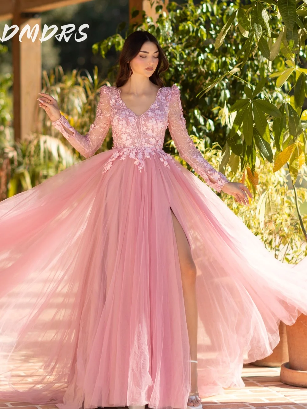 Charming Backless Evening Dresses 2025 Elegant Long Sleeve Party Dress Classic Appliques Backless Prom Dresses Customized
Charming Backless Evening Dresses 2025 Elegant Long Sleeve Party Dress Classic Appliques Backless Prom Dresses Customized