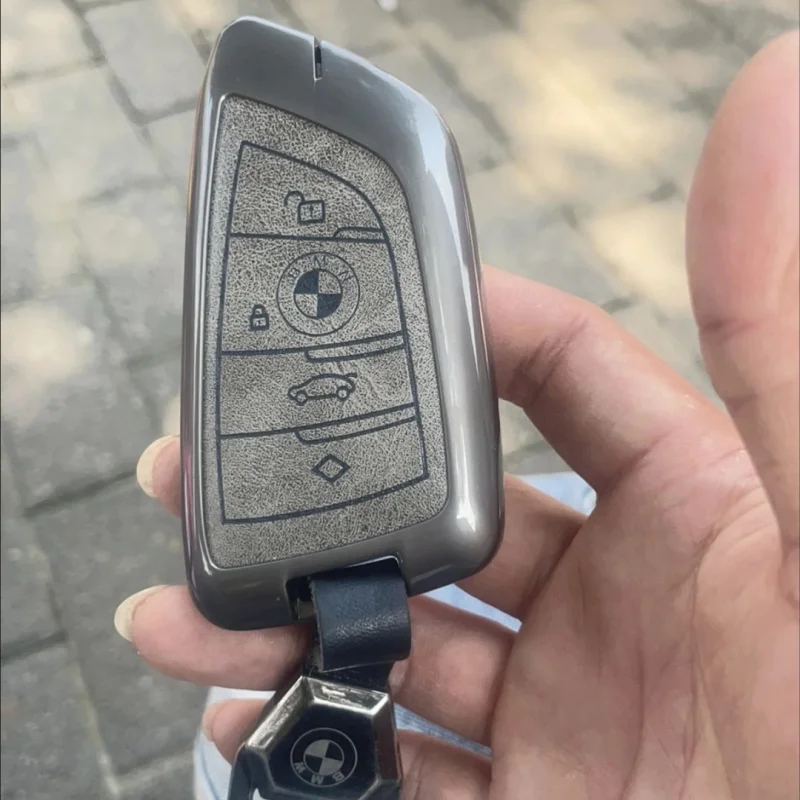 Stickers Car Remote Key Case Cover Fob Shell for BMW X1 X3 X4 X5 F15 X6 F16 G30 7 Series G11 F48 F39 520 525 f30 118i 218i 320i
Stickers Car Remote Key Case Cover Fob Shell for BMW X1 X3 X4 X5 F15 X6 F16 G30 7 Series G11 F48 F39 520 525 f30 118i 218i 320i