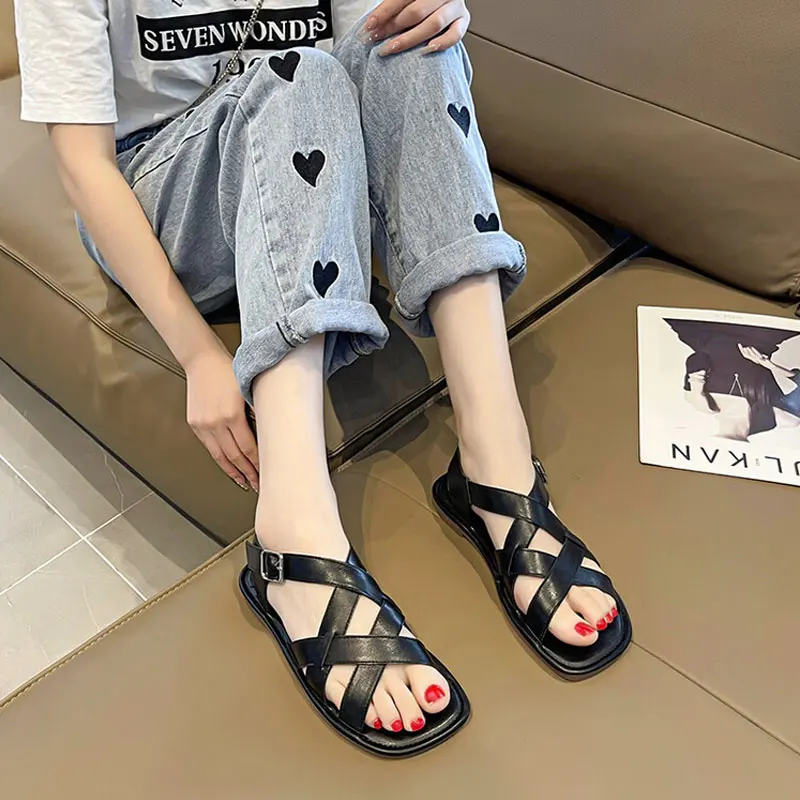 Women Sandals Lightweight Platform For Summer Shoes 2022 Casual Chaussure Femme Flat Heel Sandalias
Women Sandals Lightweight Platform For Summer Shoes 2022 Casual Chaussure Femme Flat Heel Sandalias