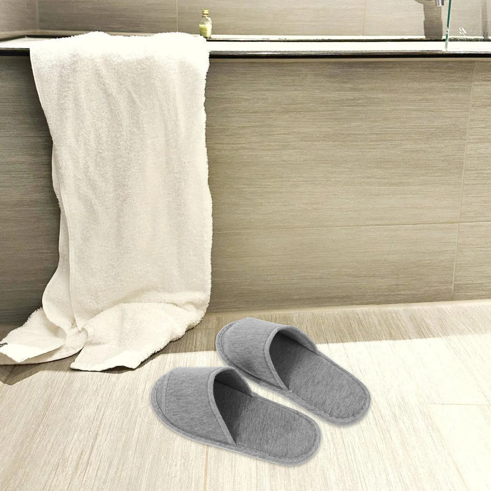 Portable Foldable Slippers Lightweight Slipper Women EVA Sole Knitted Cotton Washable Reusable Storage Bag Foot
Portable Foldable Slippers Lightweight Slipper Women EVA Sole Knitted Cotton Washable Reusable Storage Bag Foot