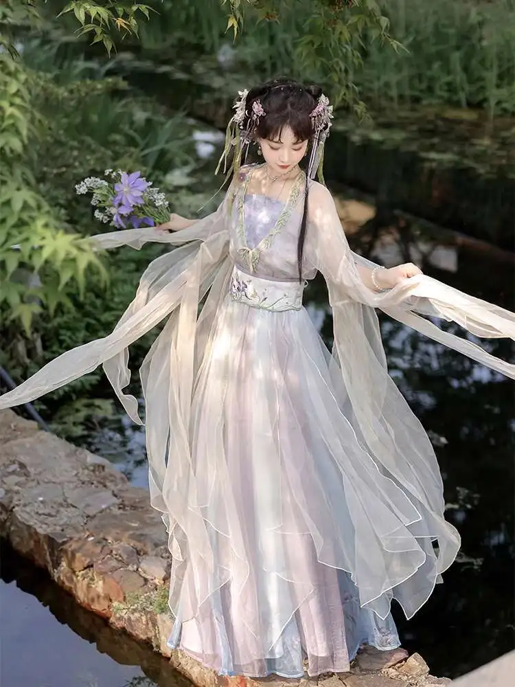 New Carnival Costume Halloween Cos Cosplay Hanfu Ru Skirt Summer Fairyism Han Elements Outer Shirt Suspenders Vestidos Fiesta
New Carnival Costume Halloween Cos Cosplay Hanfu Ru Skirt Summer Fairyism Han Elements Outer Shirt Suspenders Vestidos Fiesta