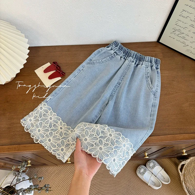 2026 Summer Korean Style Girls Jeans, Lace Floral Decor Straight Leg Cropped Seven Length Fashion Denim Pants
2026 Summer Korean Style Girls Jeans, Lace Floral Decor Straight Leg Cropped Seven Length Fashion Denim Pants