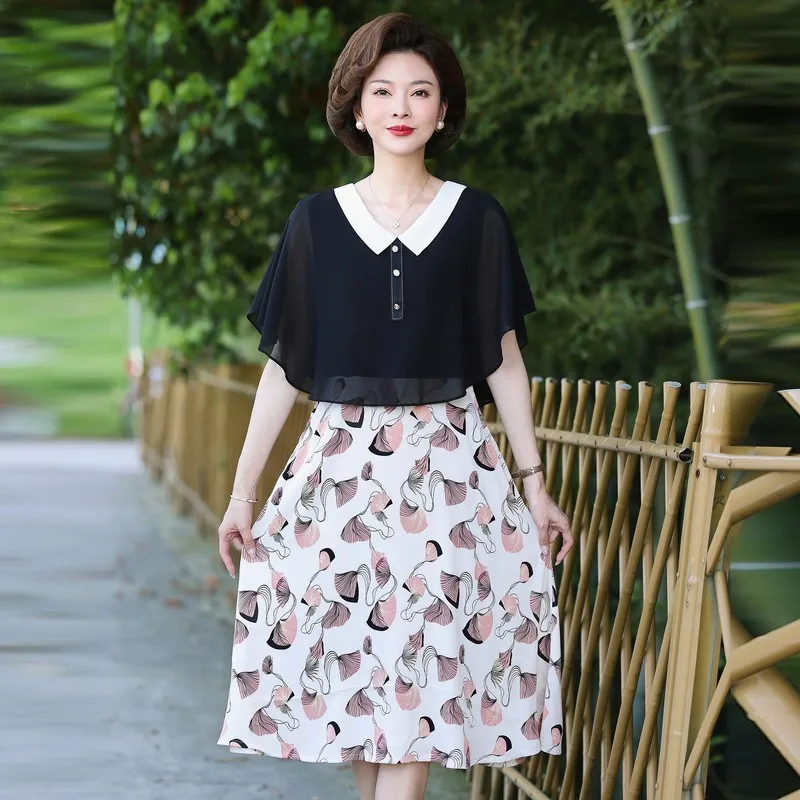 Summer New Doll Neck Short Sleeve Dress Women's Chiffon Splice Loose Size Fashion Mom Dress Knee Long Robe
Summer New Doll Neck Short Sleeve Dress Women's Chiffon Splice Loose Size Fashion Mom Dress Knee Long Robe