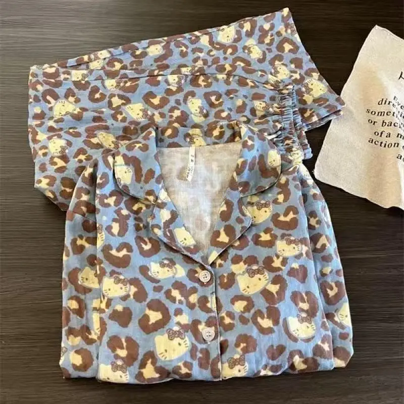 Kitty Women Pajama Set Leopard Print Vintage Long Sleeve Long Pants Spring Autumn Homewear Loungewear Sanrio Girl Sleepwear
Kitty Women Pajama Set Leopard Print Vintage Long Sleeve Long Pants Spring Autumn Homewear Loungewear Sanrio Girl Sleepwear