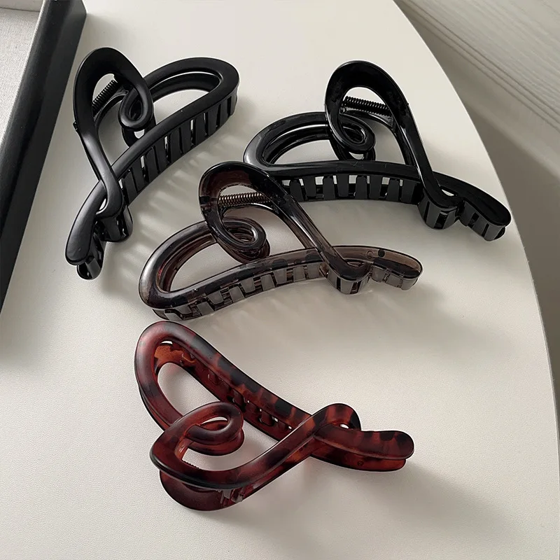 1Pcs Women Matte hair clips Elegant resin Creative Irregular Loving Suitable Women Dating
1Pcs Women Matte hair clips Elegant resin Creative Irregular Loving Suitable Women Dating