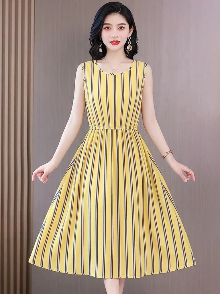 Elegant Stripe Midi Dress Sleeveless Women's Fashion Slimming Mom Style Summer Outfit Polyester Fiber Casual Wear
Elegant Stripe Midi Dress Sleeveless Women's Fashion Slimming Mom Style Summer Outfit Polyester Fiber Casual Wear