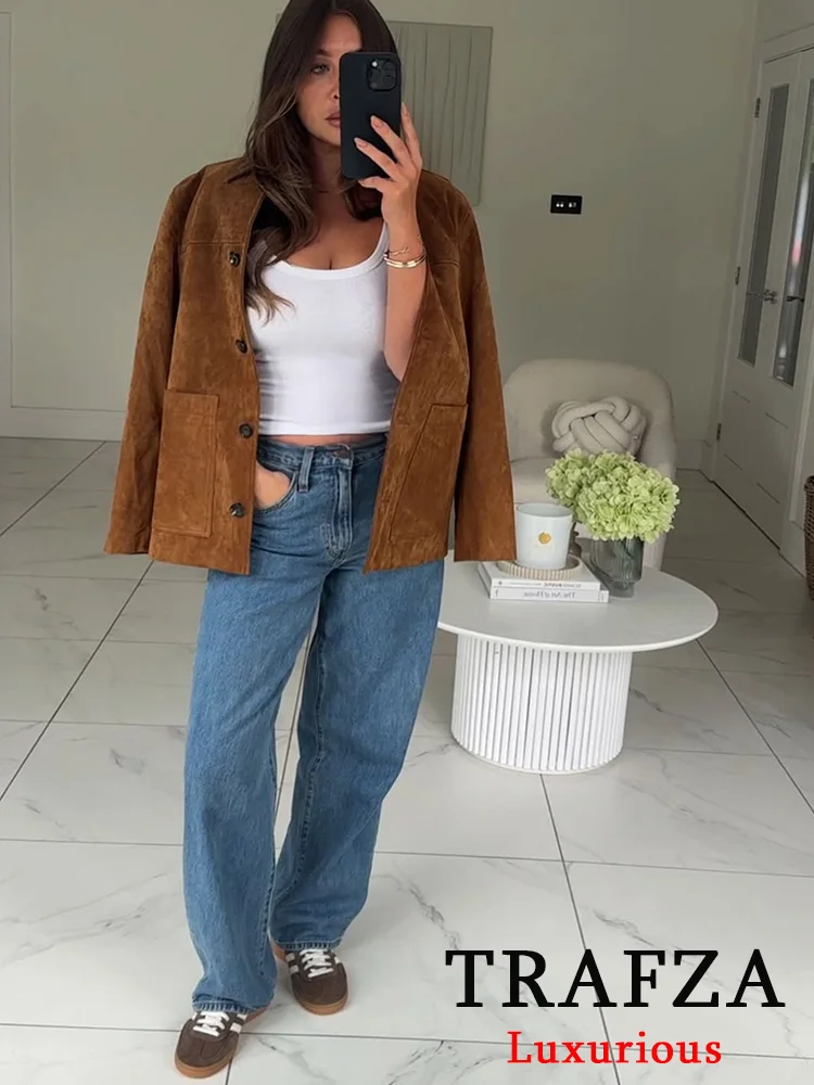 Autumn Winter Streetwear Jackets Women Long Sleeve Buttons Oversized Coats Fashion 2025 Casual Chic Brown Women Jackets
Autumn Winter Streetwear Jackets Women Long Sleeve Buttons Oversized Coats Fashion 2025 Casual Chic Brown Women Jackets