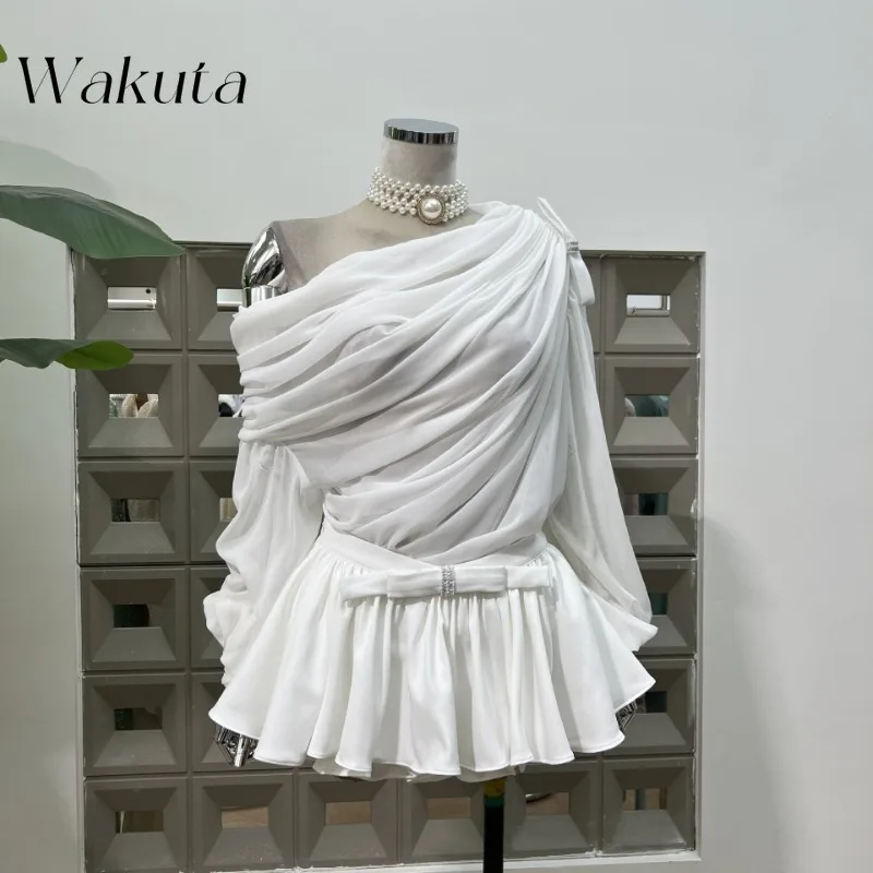 WAKUTA дизайн плиссированный слегка прозрачный шифоновый топ с наклонными плечами нестандартной формы сексуальный топ с цветочным принтом на половину тела брюки юбка 2 шт. Y2k
WAKUTA дизайн плиссированный слегка прозрачный шифоновый топ с наклонными плечами нестандартной формы сексуальный топ с цветочным принтом на половину тела брюки юбка 2 шт. Y2k