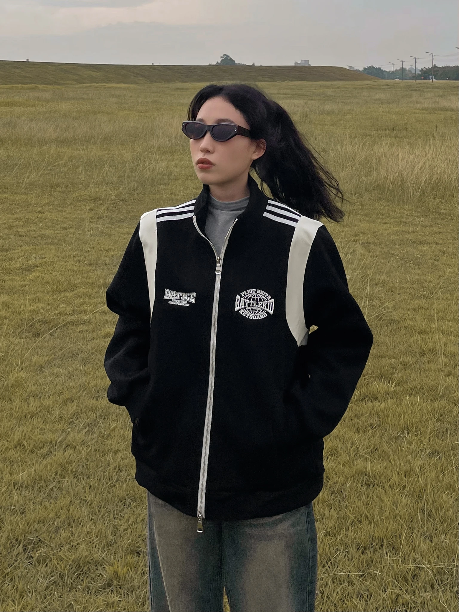 American Retro Stand Up Collar Patchwork Baseball Jacket Women's Spring and Autumn Academy Hoodie Jacket
American Retro Stand Up Collar Patchwork Baseball Jacket Women's Spring and Autumn Academy Hoodie Jacket