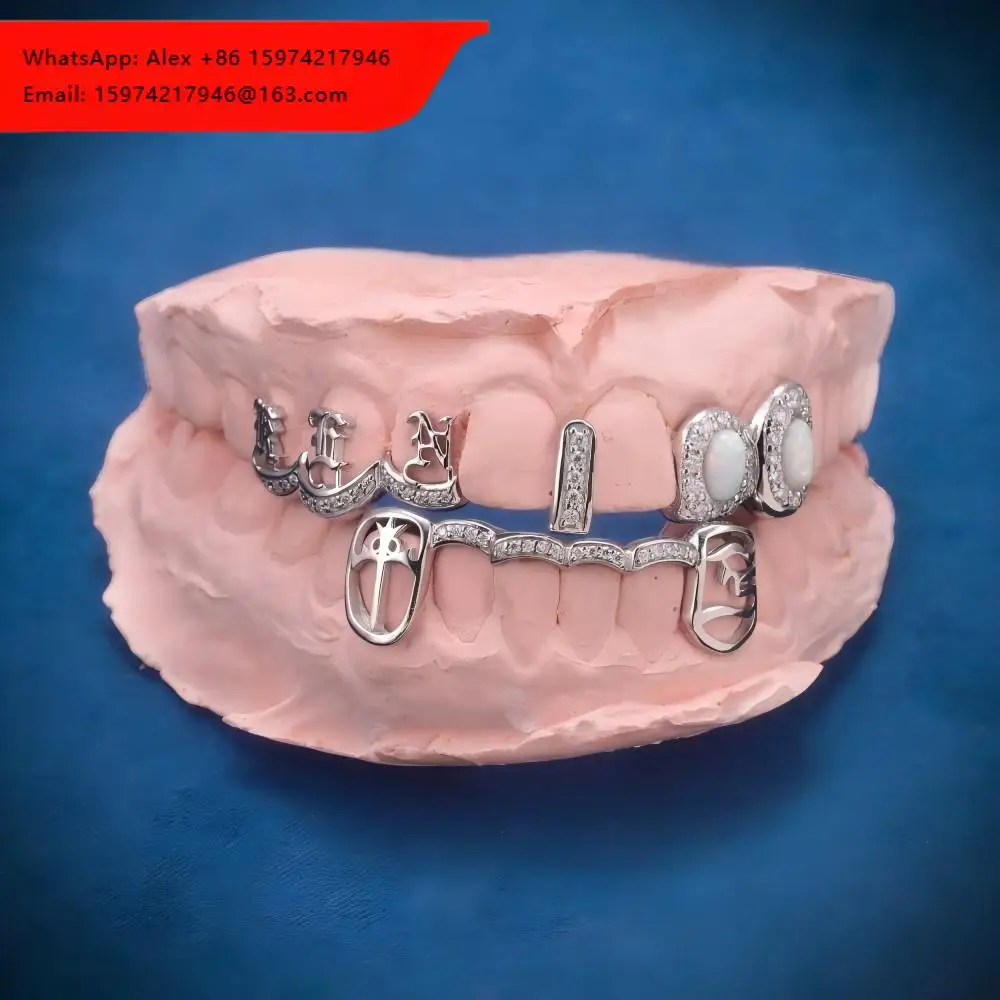Gallerley Custom Design Hot Sale Fine Jewelry S925 Silver Iced Out HipHop VVS Open Face Cross Opal Moissanite Grillz
Gallerley Custom Design Hot Sale Fine Jewelry S925 Silver Iced Out HipHop VVS Open Face Cross Opal Moissanite Grillz