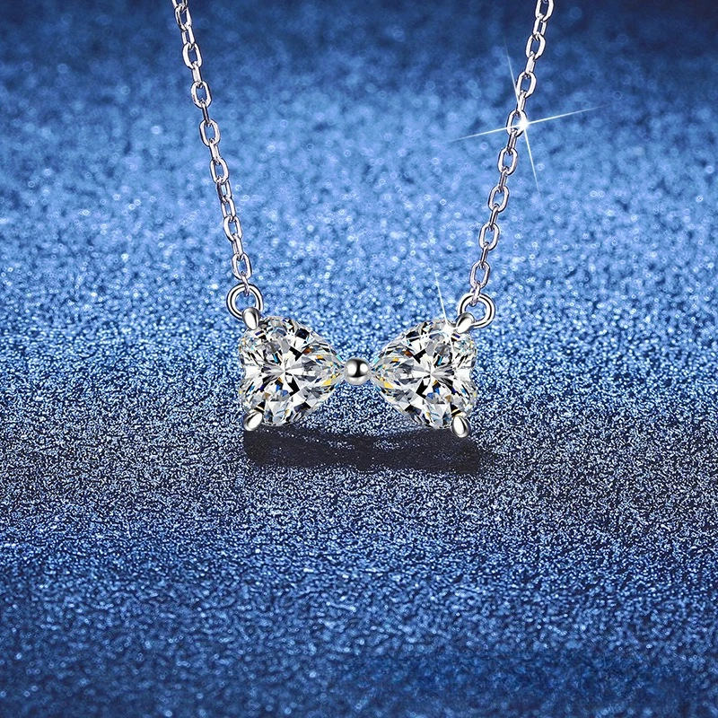 New s925 pure silver necklace with moissanite double heart bow pendant, 2-carat moissanite necklace, wedding jewelry
New s925 pure silver necklace with moissanite double heart bow pendant, 2-carat moissanite necklace, wedding jewelry