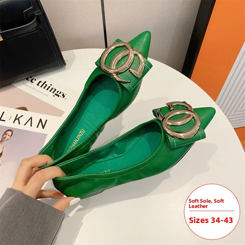 Trendy Large Size Women's Spring New Pointed Toe Flat Mouth Bean Shoes Soft Bottom Versatile Single Shoes Flat Heel Loafers
Trendy Large Size Women's Spring New Pointed Toe Flat Mouth Bean Shoes Soft Bottom Versatile Single Shoes Flat Heel Loafers