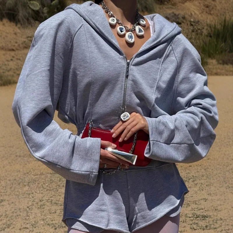 Casual Sportswear Set for Women's Spring and Autumn, New Basic Patchwork Figure-waist Sweatshirt with Hooded and Zipper Fashion
Casual Sportswear Set for Women's Spring and Autumn, New Basic Patchwork Figure-waist Sweatshirt with Hooded and Zipper Fashion