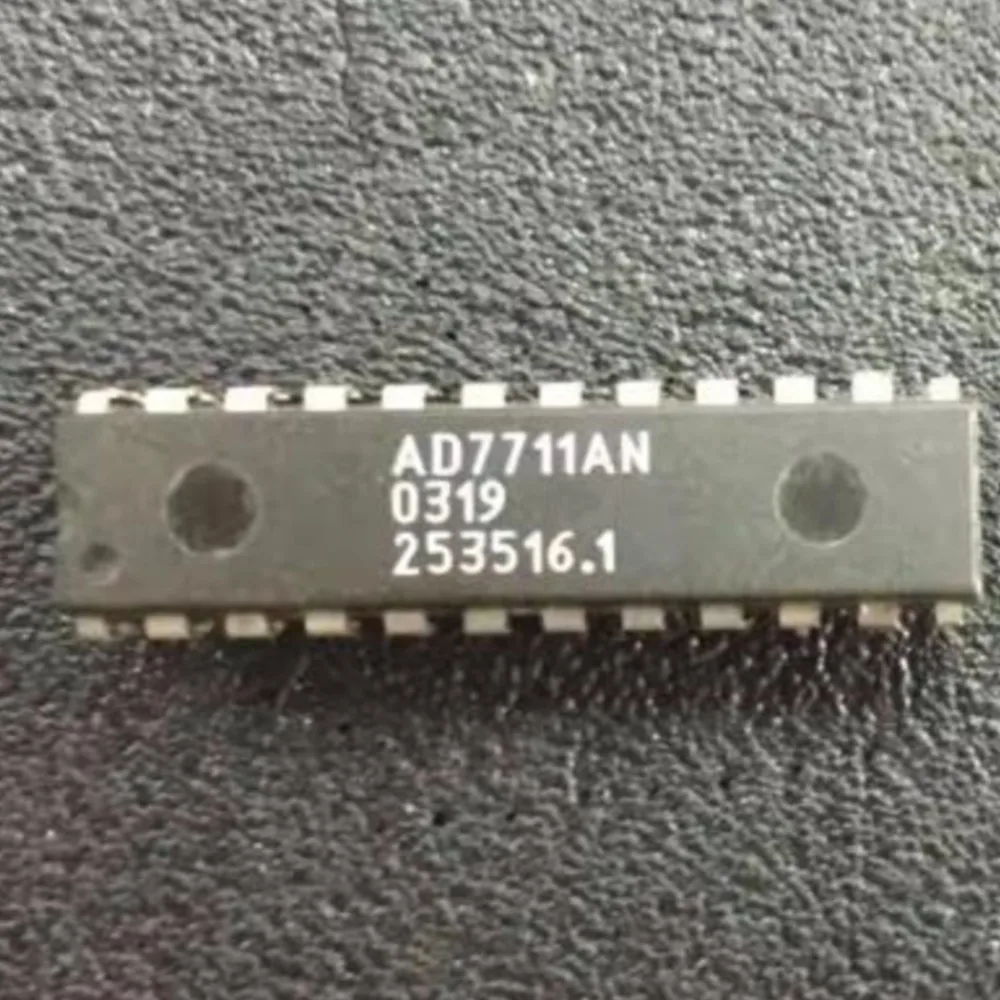 AD7711AN AD7711A AD7711 DIP24 (Количество в упаковке: 1 шт.)
AD7711AN AD7711A AD7711 DIP24 (Количество в упаковке: 1 шт.)