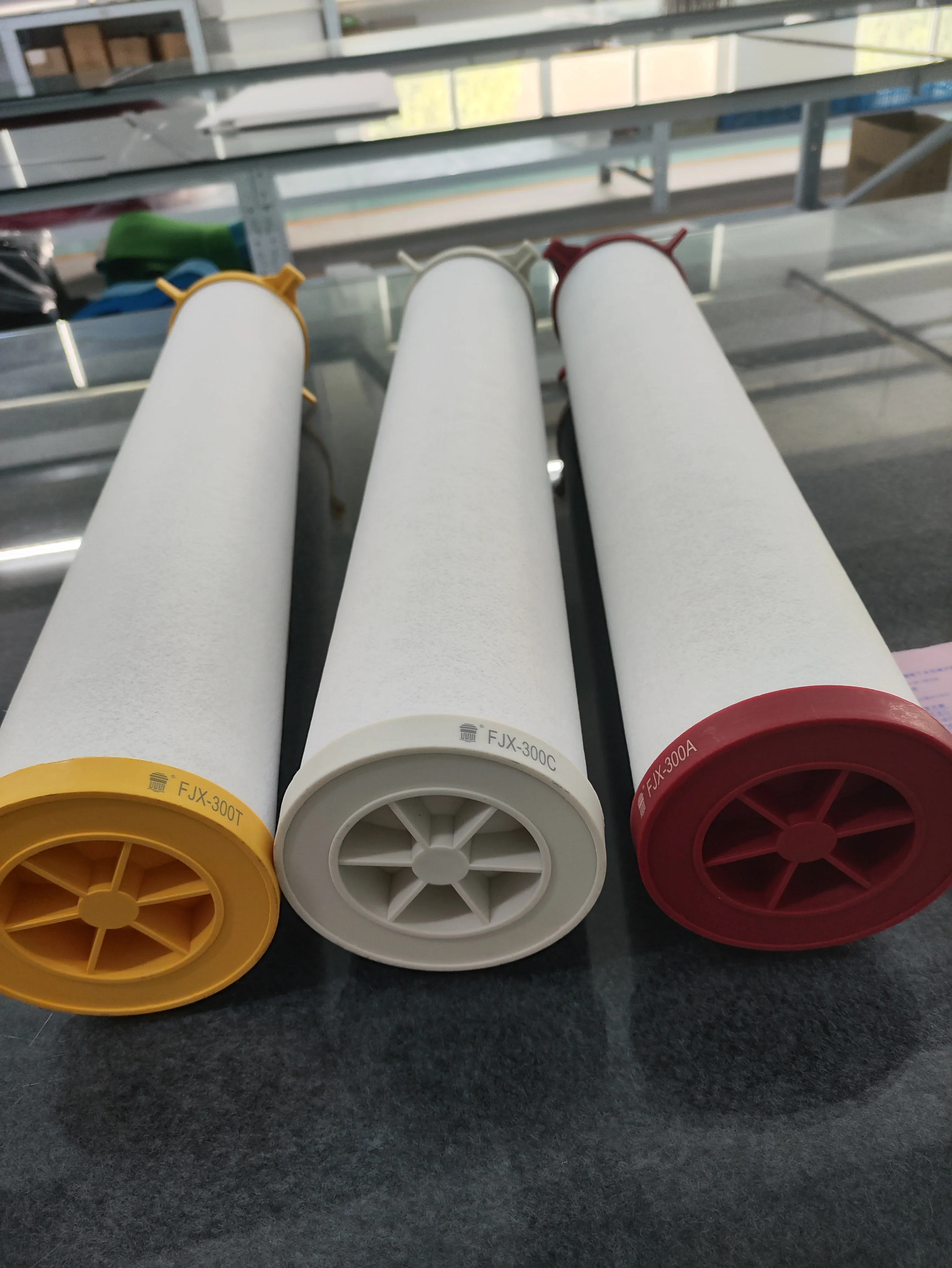 Шесть фильтр-картриджей транспортированы
Шесть фильтр-картриджей транспортированы