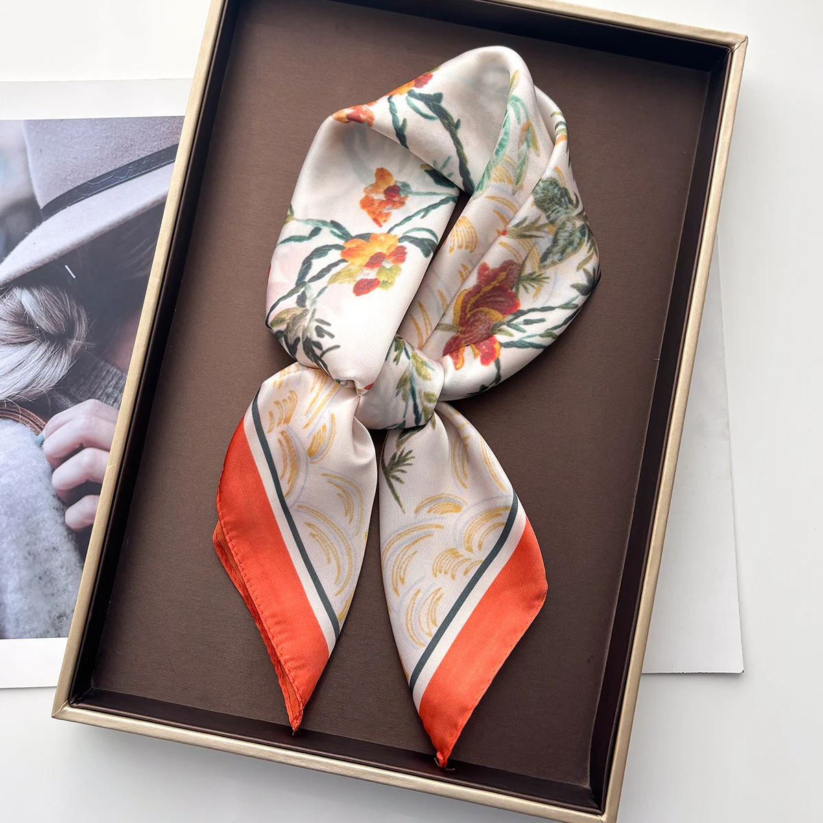 Soft Satin Imitation Silk Scarves Luxury Printed Square Scarf For Women Bandanas Elegant Hijab Neckerchief Fashion Shawl Wraps
Soft Satin Imitation Silk Scarves Luxury Printed Square Scarf For Women Bandanas Elegant Hijab Neckerchief Fashion Shawl Wraps
