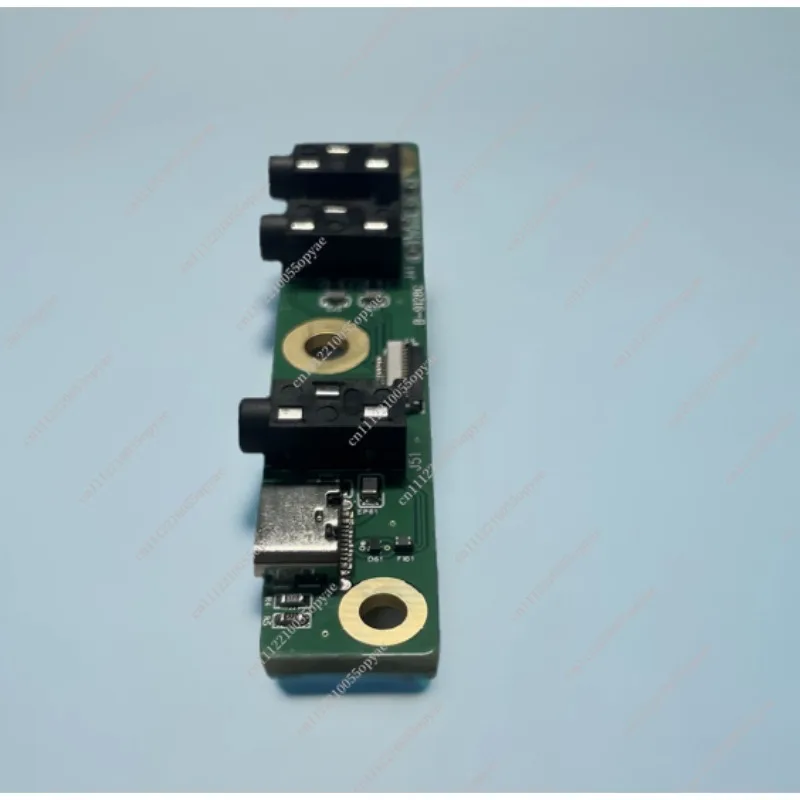 Type-C USB-C Interface Upgrade Board for ICOM IC-705 Amateur Radio Transceiver Replacement Module
Type-C USB-C Interface Upgrade Board for ICOM IC-705 Amateur Radio Transceiver Replacement Module