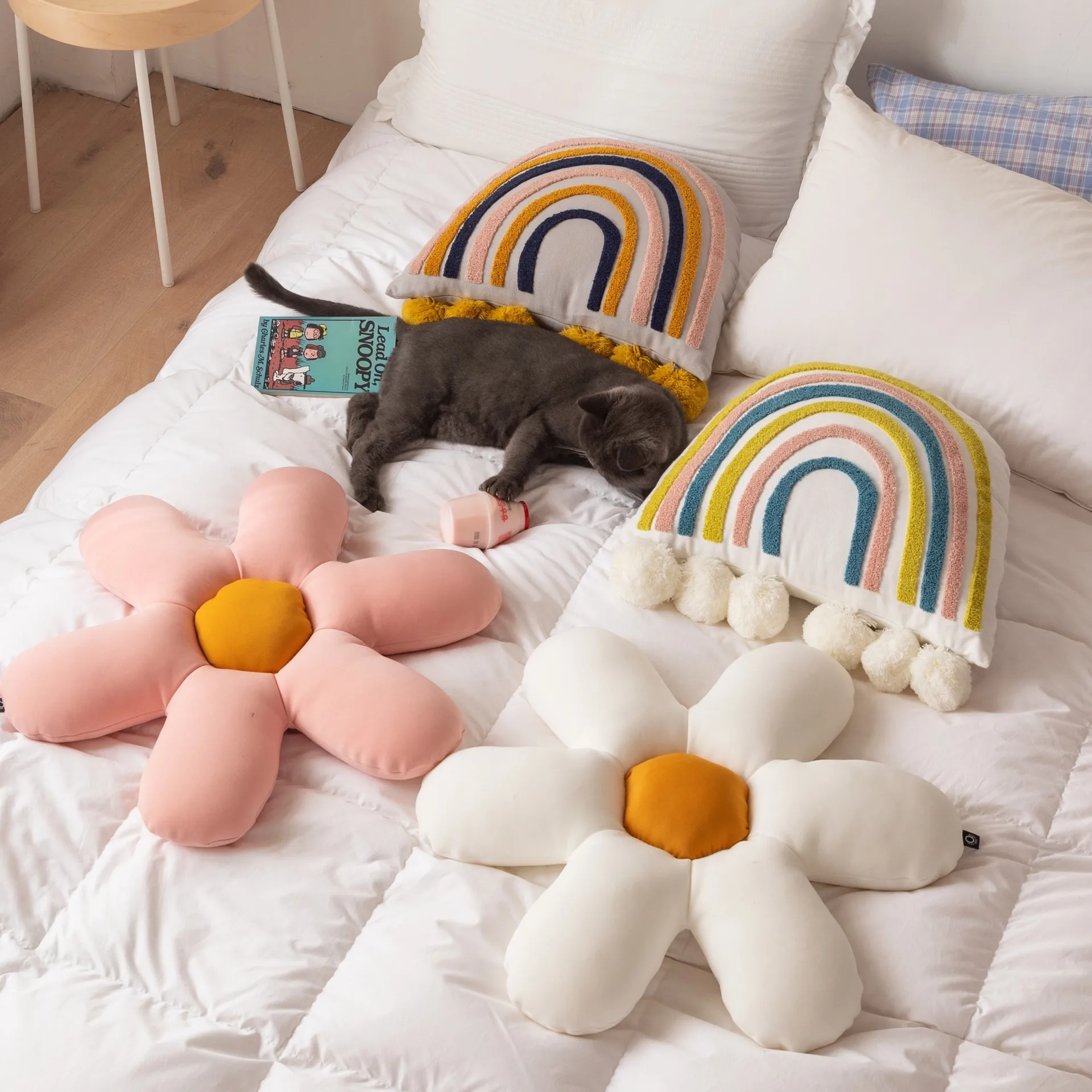 New Flower Shaped Pillow Children's Sofa Decorative Soft Furnishing Cushion Polyester Fabric Couch Decorative Throw Pillow
New Flower Shaped Pillow Children's Sofa Decorative Soft Furnishing Cushion Polyester Fabric Couch Decorative Throw Pillow