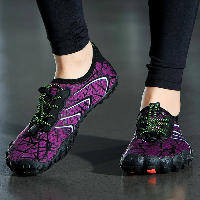 Quick-drying Water Barefoot Shoes Couple Sports Waterproof Shoes Suitable for Water Sports Fitness Fishing Walking
Quick-drying Water Barefoot Shoes Couple Sports Waterproof Shoes Suitable for Water Sports Fitness Fishing Walking