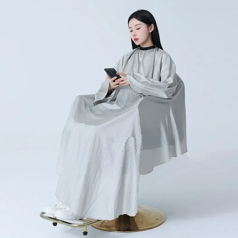 Waterproof Hairdresser Apron with Sleeve Hair Cut Cape Hairdress Cape Pro Salon Barber Hair Cutting Cloth Gown Hairdress Apron
Waterproof Hairdresser Apron with Sleeve Hair Cut Cape Hairdress Cape Pro Salon Barber Hair Cutting Cloth Gown Hairdress Apron