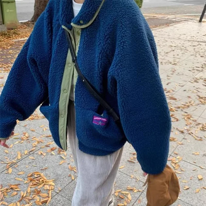 Retro Sle Double-Sided Lamb Fur Sweatirt Fce ort Jaet Women Outdoor Autumn Winter Collection Casual Comfortable
Retro Sle Double-Sided Lamb Fur Sweatirt Fce ort Jaet Women Outdoor Autumn Winter Collection Casual Comfortable