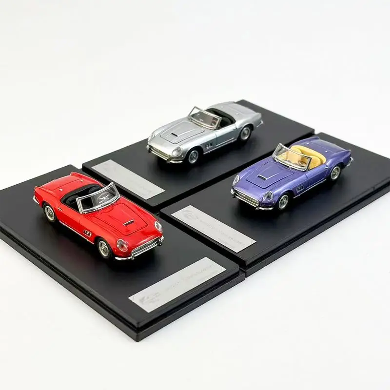 KING MODEL 1:64 250GT California Convertible Edition Alloy Model Collection Ornament
KING MODEL 1:64 250GT California Convertible Edition Alloy Model Collection Ornament