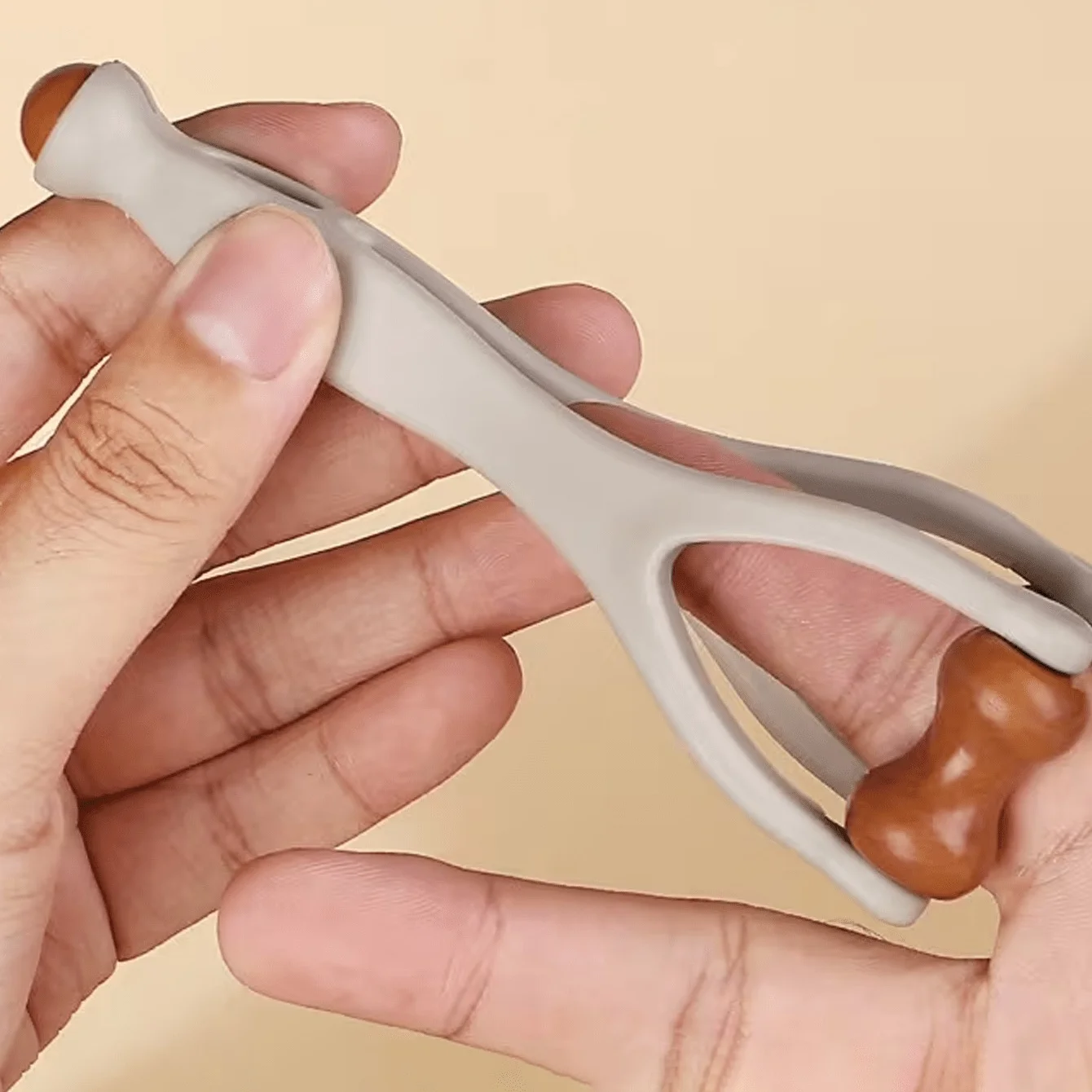 2pcs Double-Sided Acupressure Massager Deep Pressure Hand Massage Tool, Suitable For Office, Home And Travel, Relieve Stress, Ideal Gift For Mother's Day, Father's Day, Holiday And Birthday
2pcs Double-Sided Acupressure Massager Deep Pressure Hand Massage Tool, Suitable For Office, Home And Travel, Relieve Stress, Ideal Gift For Mother's Day, Father's Day, Holiday And Birthday