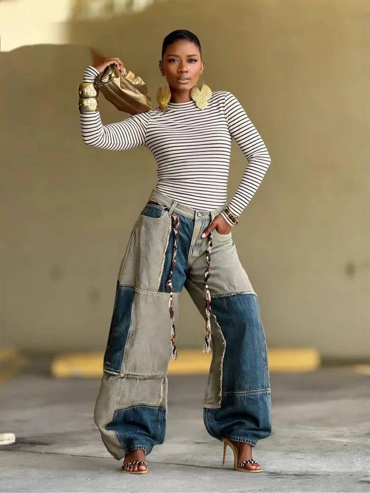 European Style Two-color Splicing Contrasting Curved Edge With Waist Belt Denim Jeans For Women 2026 Spring ISWN
European Style Two-color Splicing Contrasting Curved Edge With Waist Belt Denim Jeans For Women 2026 Spring ISWN