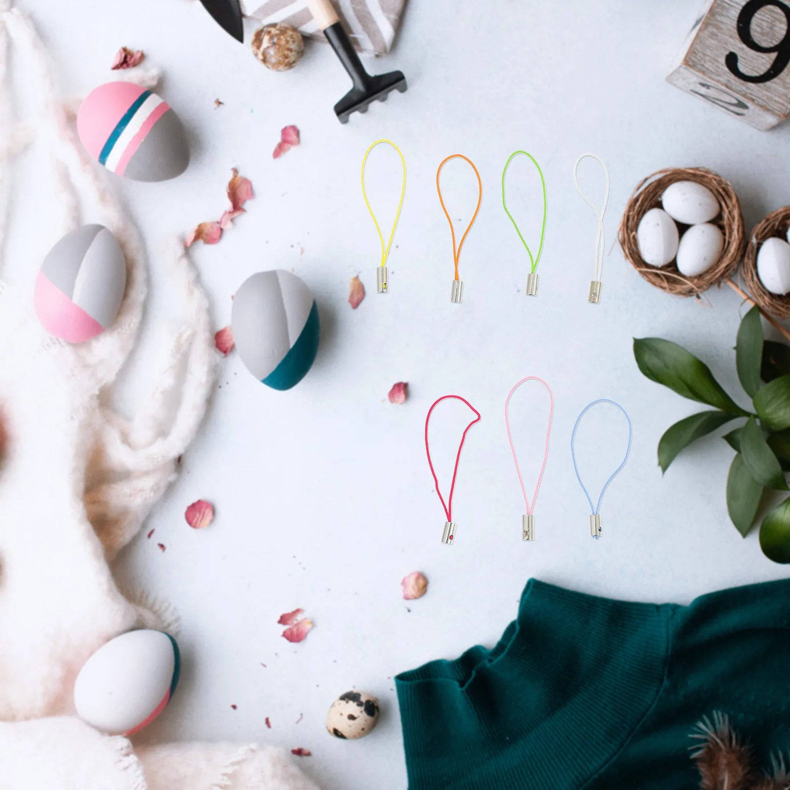 100pcs Easter Egg Hanging Chain Decorations Lightweight Metal Hook Foams Eggs Pendant DIY Accessory Parent Interaction
100pcs Easter Egg Hanging Chain Decorations Lightweight Metal Hook Foams Eggs Pendant DIY Accessory Parent Interaction
