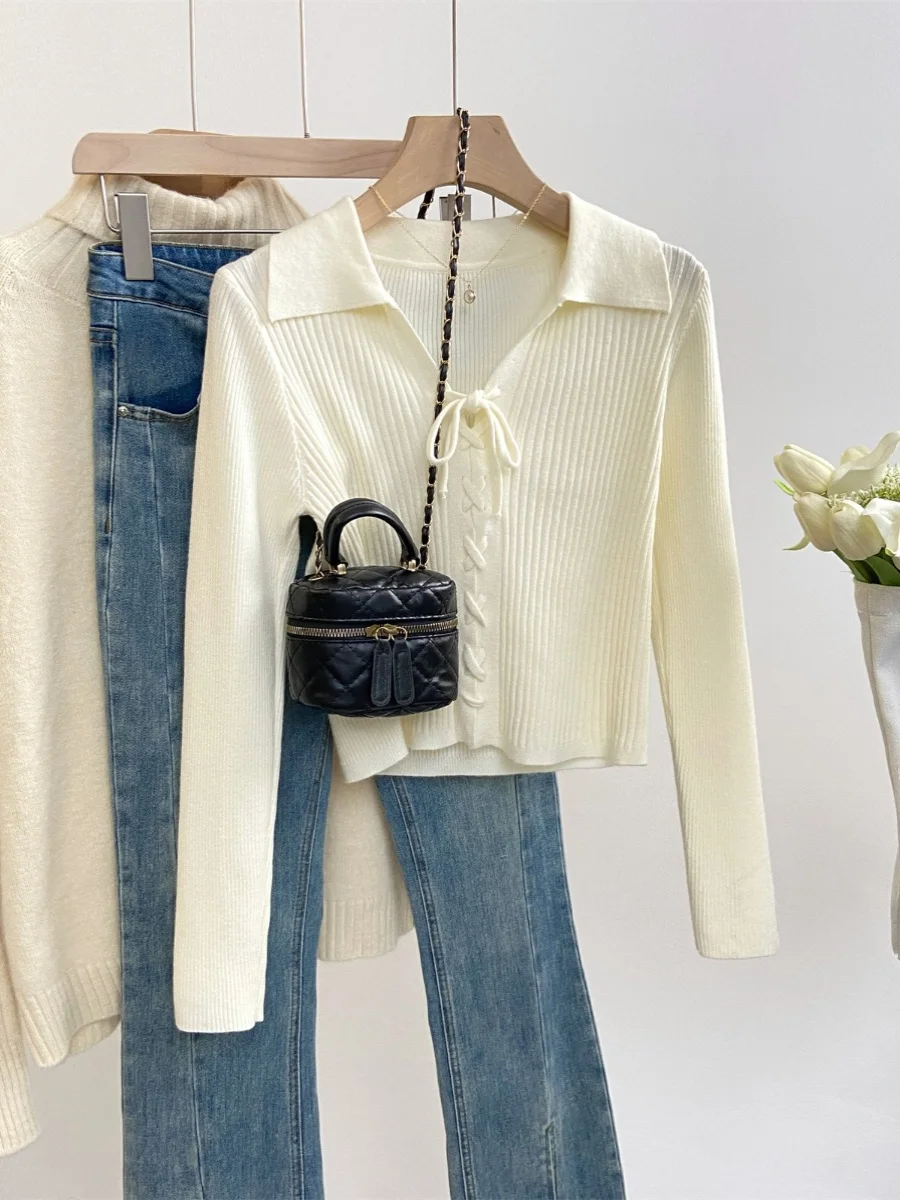 Women's Knitted Belted Short Coat Simple Style Slim Fit Base Shirt Turn-down Collar Winter Fashion Top Woolen Material Long S...
Women's Knitted Belted Short Coat Simple Style Slim Fit Base Shirt Turn-down Collar Winter Fashion Top Woolen Material Long S...