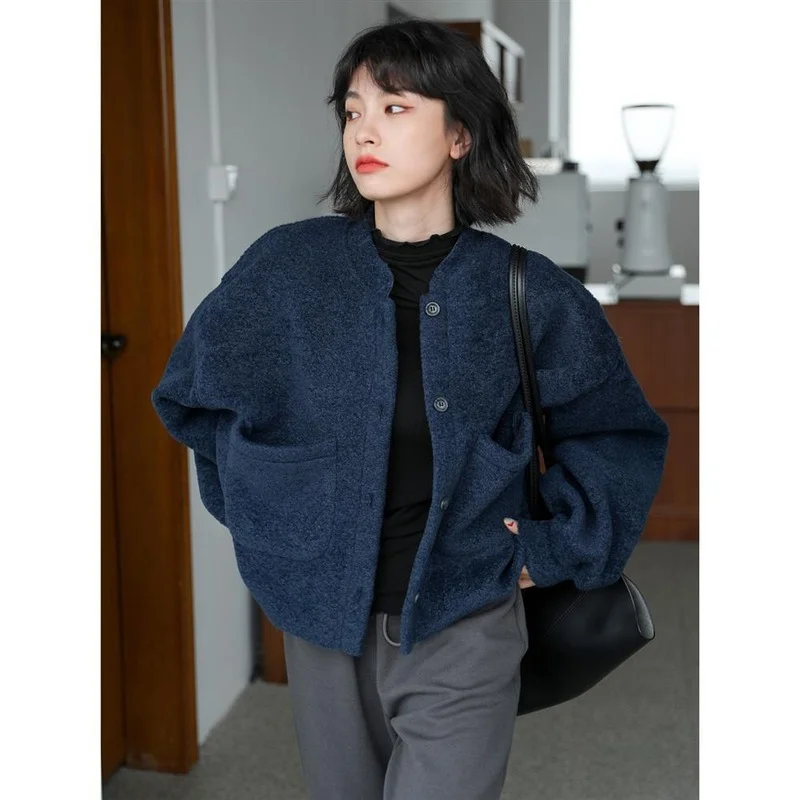 Women Fleece Jackets Casual Korean Fashion Basic Kawaii Cute Tops Vintage Cropped Female Woolen Coats Loose All-match
Women Fleece Jackets Casual Korean Fashion Basic Kawaii Cute Tops Vintage Cropped Female Woolen Coats Loose All-match