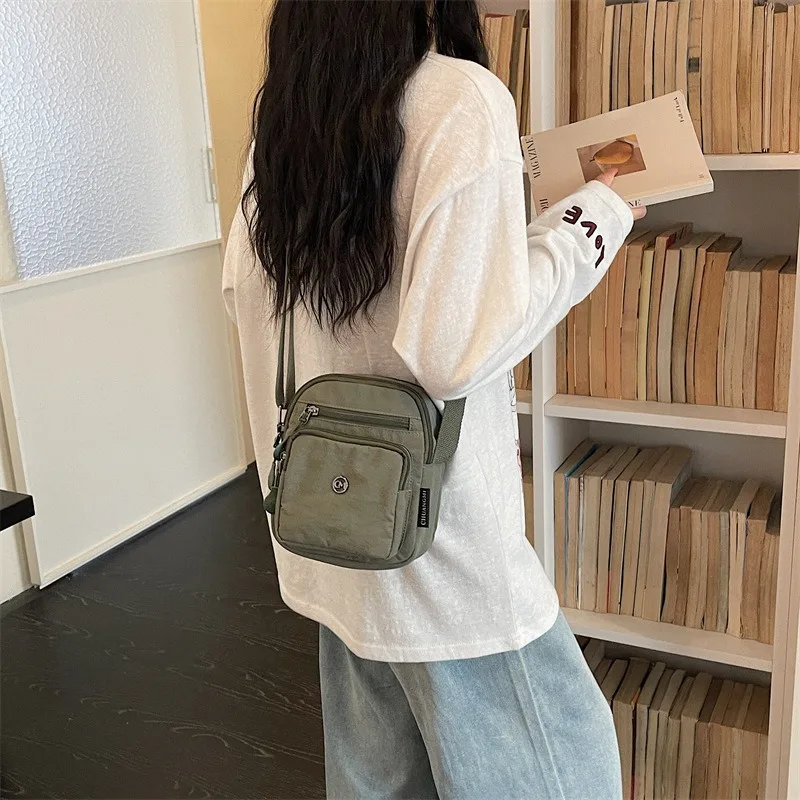 Fashion Small Canvas Crossbody Bags for Women 2026 Shoulder Phone Square Bag Girl Student Cotton Cloth Mini Female Handbags
Fashion Small Canvas Crossbody Bags for Women 2026 Shoulder Phone Square Bag Girl Student Cotton Cloth Mini Female Handbags